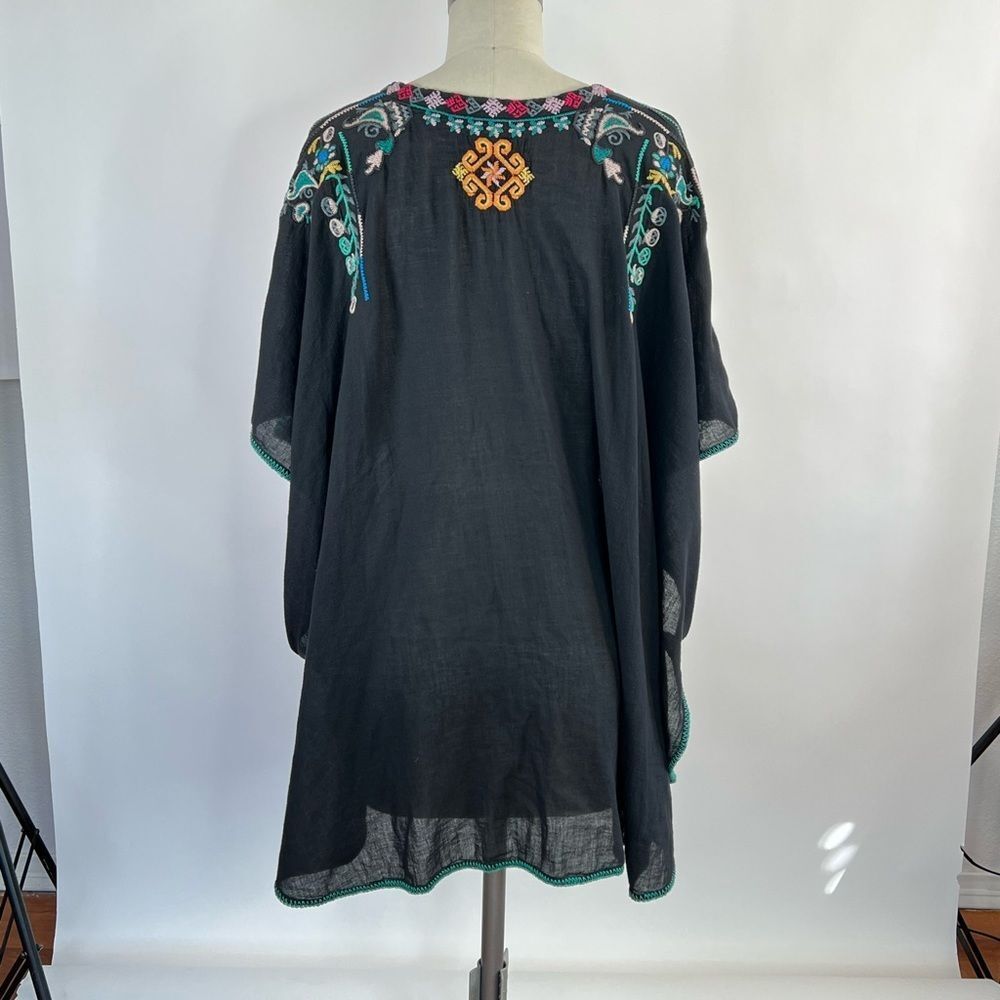 BIYA by Johnny Was boho embroidered poncho oversize cotton top - Picture 4 of 9